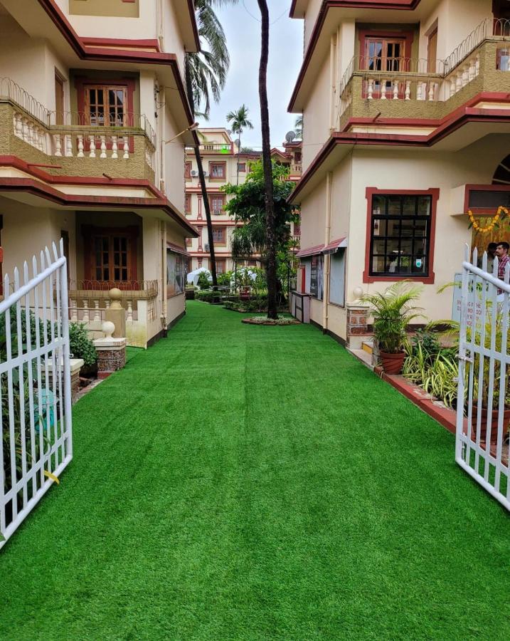 Highland Village Beach Resort Candolim Exterior photo