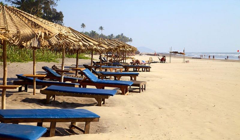 Highland Village Beach Resort Candolim Exterior photo